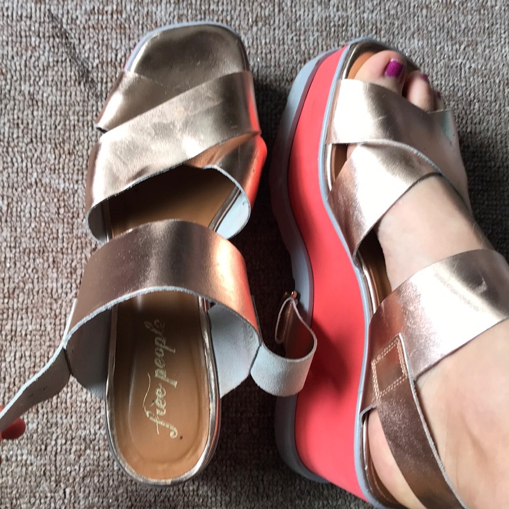 FREE PEOPLE FLATFORM SHOES